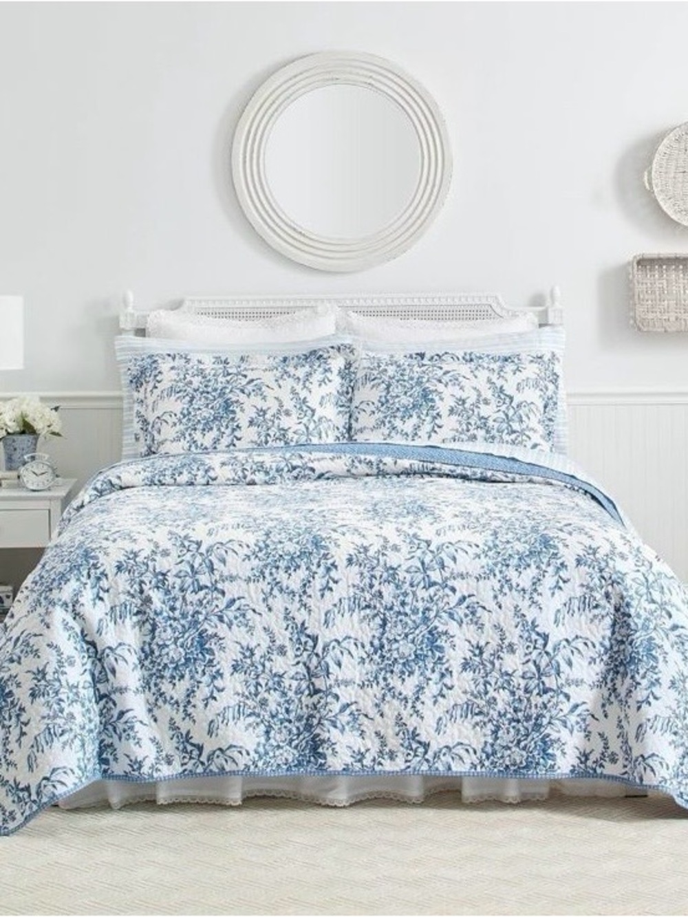 Blue Botanical Cotton Quilt Set - Classic Floral Bedding